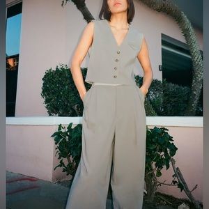 NWT Zara Light Gray Tabbed Vest